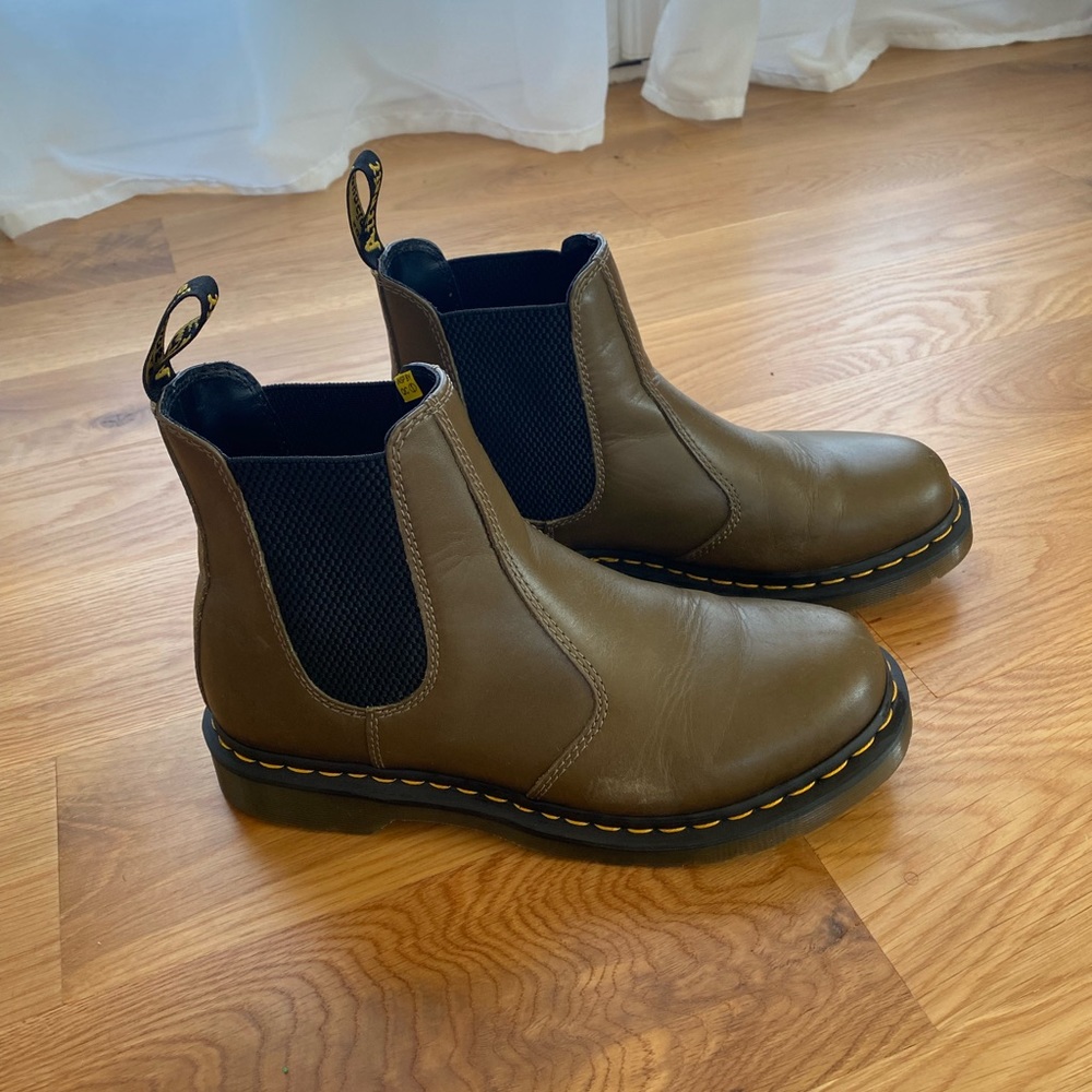 Dr. Martens olive Chelsea boot